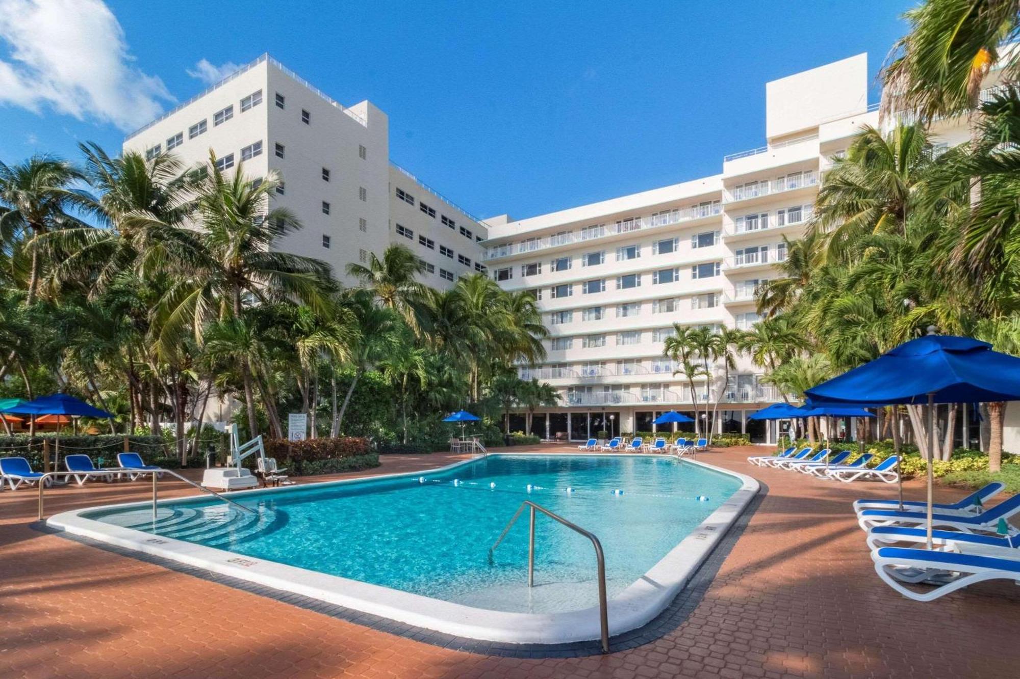 Radisson Resort Miami Beach Eksteriør billede
