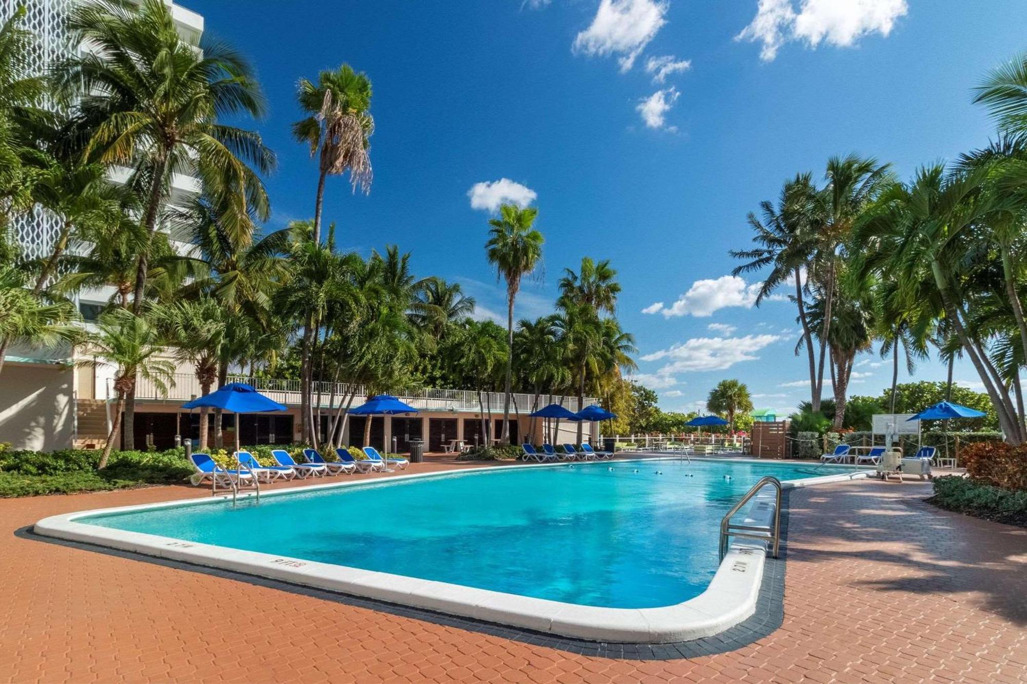 Radisson Resort Miami Beach Eksteriør billede